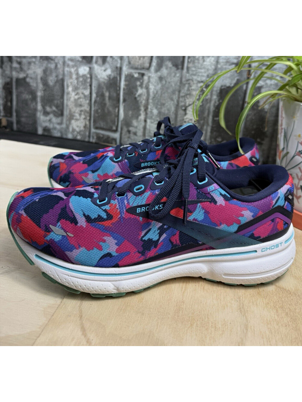 Brooks Ghost 15 Women’s Multicolor Camo Mesh Low Top Sneakers US 8 B 120380